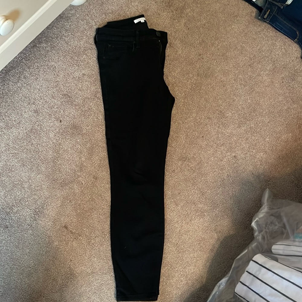 Black skinny jeans